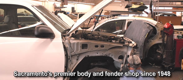 Se Habla Espanol Bertolucci�s Body and Fender